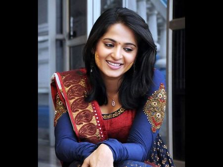 'బాహుబలి' దేవసేన పుట్టిన రోజు(ఫోటో ఫీచర్)