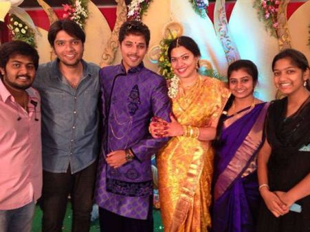 ప్రియుడితో సింగర్ గీతా మాధురి ఎంగేజ్మెంట్ (ఫోటోలు)