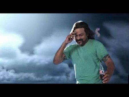 కొన్నేళ్లు వెనక్కి వెళితే మెగాస్టార్ చిరంజీవి ఇలా...(ఫోటోలు)