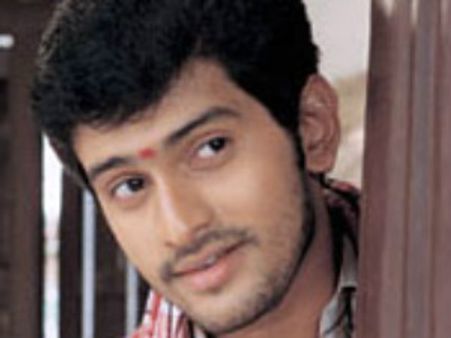 తేజ కొత్త చిత్రం హీరో ఫైనల్..ఎవరంటే