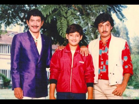 నాన్న అప్పుడు పిల్లాడిలా మారిపోతాడు: మహేష్ బాబు