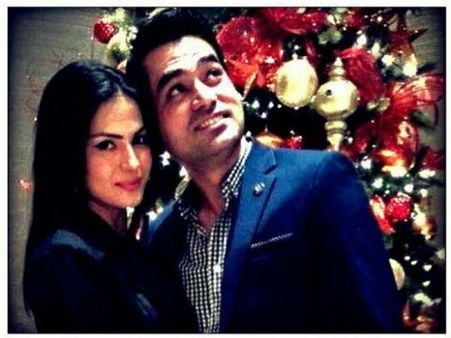 వ్యాపారిని పెళ్లాడిన వివాదాస్పద నటి వీణామాలిక్