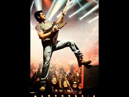 ఊపేస్తున్న మహేష్ '1 నేనొక్కడినే' పాటలు