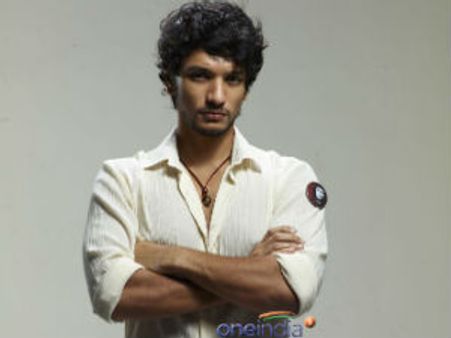 రీమేక్‌ చేయటంలేదంటూ హీరో ప్రకటన