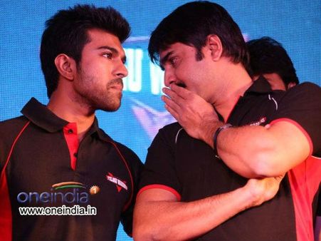 రామ్ చరణ్‌కి అన్నయ్య కాదు, బాబాయ్‌నే...!