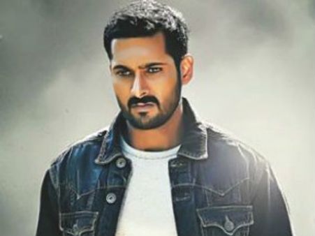 హీరోయిన్ వచ్చి ఉదయ్ కిరణ్ పై ఒత్తిడి తెచ్చి...