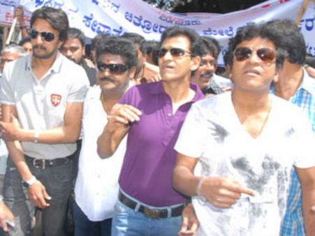 డబ్బంగ్ చిత్రాలదాడి....బంద్‌కు పిలుపు