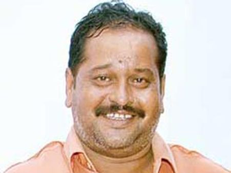 స్టిల్‌ఫొటోగ్రాఫర్ ఈవీవీ గిరి కన్నుమూత