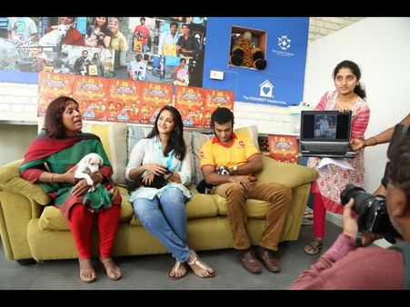 ప్రేమ లేనపుడు ఎందుకంటూ అనుష్క.. (ఫోటోలు)