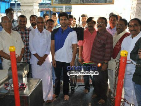 రామ్ చరణ్, కృష్ణ వంశీ మూవీ ప్రారంభం(ఫోటోలు)