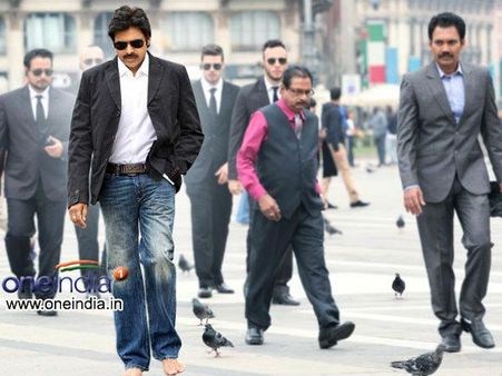 అలీకి కోసం పవన్ కళ్యాణ్ స్పెషల్ గిఫ్ట్, ఏంటో తెలుసా?