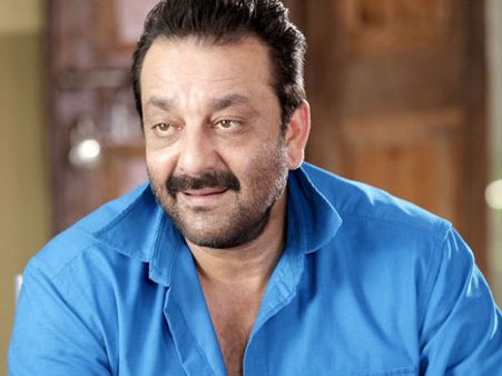 సంజయ్‌దత్‌ వరస పెరోల్‌లపై కేంద్రం ఆదేశం