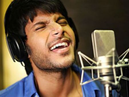 పవన్ రూట్ లో సందీప్‌కిషన్‌ కూడా...