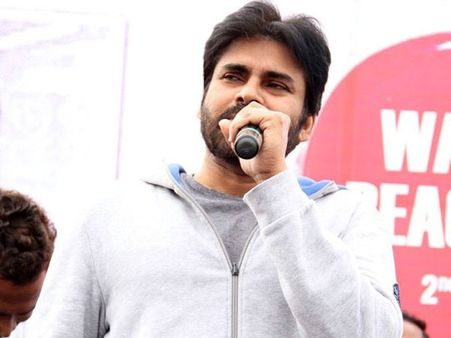 పవన్ పార్టీ ‘జన సేన’పై మీ స్పందనేంటి? (కామెంట్ ప్లీజ్)