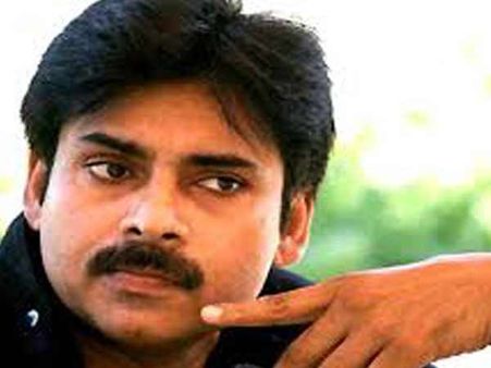 పార్క్ హయత్ హోటల్‌లో పవన్ కళ్యాణ్ బేస్ క్యాంప్