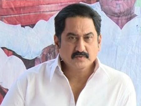 రాజశేఖర్ రెడ్డి జీవితంపై చిత్రం మొదలైంది