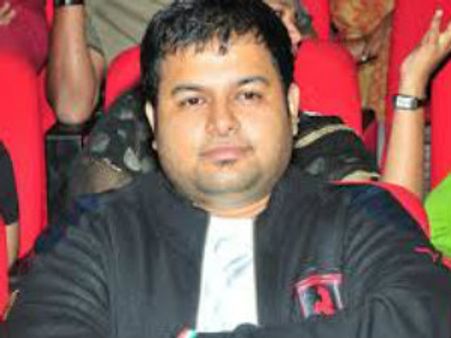 రామ్ చరణ్ మూవీ నుండి తమన్ ఔట్, ఏమైంది?