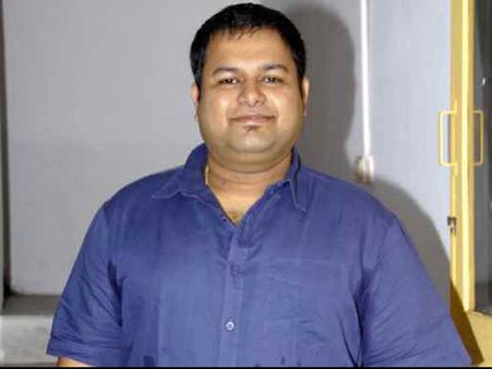 రామ్ చరణ్ మూవీ: అందుకే తమన్‌ను తప్పించారా?