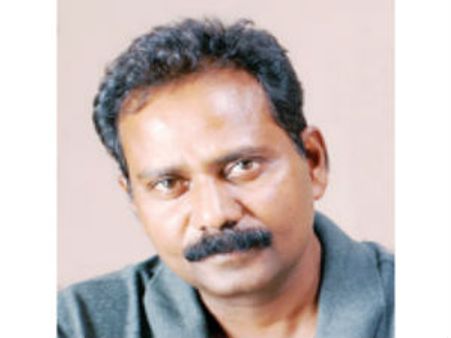 కెమెరామెన్ స్టడీకామ్‌ ప్రసాద్‌ కన్నుమూత