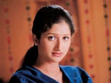 హత్యకాబడ్డ ప్రత్యూష దెయ్యమయ్యిందా?