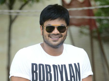 దర్శకుడికి క్లారిటీ లేదని తేల్చాడు