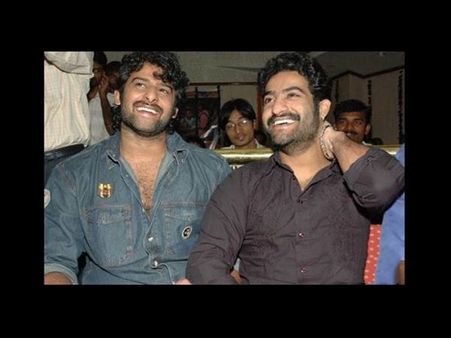 డార్లింగ్ అంటూ....ఎన్టీఆర్‌కు ప్రభాస్ విషెస్ ఇలా (ఫోటోలు)