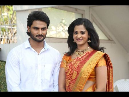 సుధీర్ బాబు కొత్త చిత్రం, హాట్ లుక్‌తో ప్రగతి ఆంటీ (ఫోటోలు)