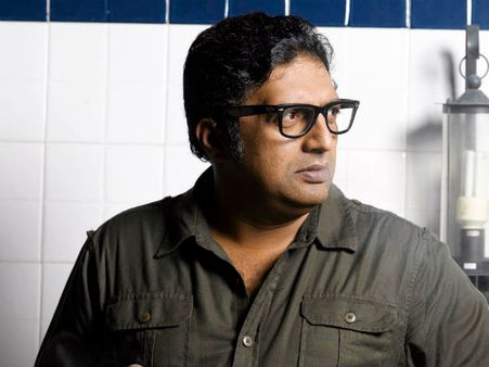 ప్చ్...ప్రకాష్ రాజ్ మళ్లీ గొడవపడ్డాడు