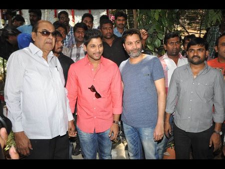 అల్లు అర్జున్, త్రివిక్రమ్ మూవీ టైటిల్ ఇదేనా?