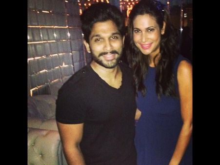 రుద్రమదేవి: అల్లు అర్జున్ న్యూ లుక్ (ఫోటోలు)