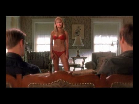 అందరితోనూ శృంగారంలో పాల్గొన్నట్లు వెల్లడించిన హీరోయిన్!