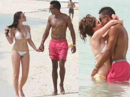 శృంగార దేవత: ప్రియుడితో కలిసి హీరోయిన్ ఇలా....(ఫోటోలు)