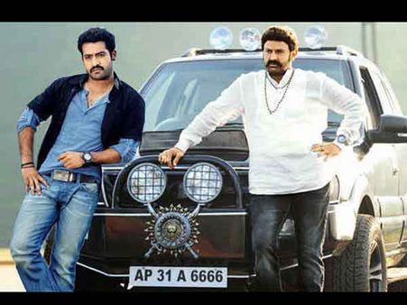 నందమూరి ఫ్యామిలీ నుండి ఒక్కరూ రాలేదేంటి?