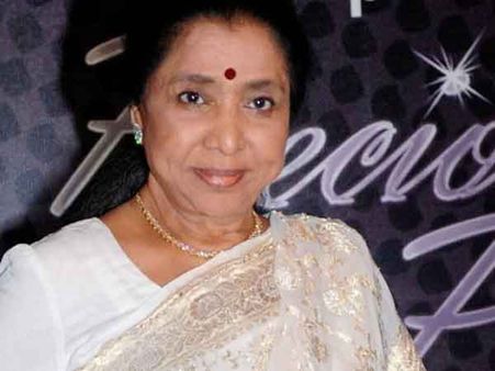 భృతికింద ప్రతీనెలా రూ.40వేలివ్వాలి...కోర్టు ఆదేశం