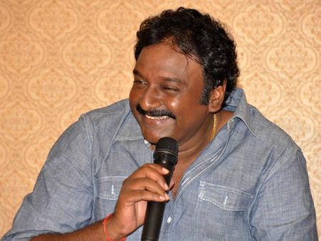 వివి వినాయక్ న్యూ ఆలోచన: సంపాదన కోసం ఆ రూట్లో...