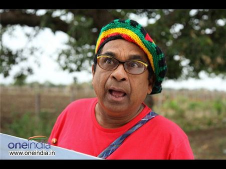 డింపుల్...అంటూ బ్రహ్మీని ఆడేసుకున్నారు