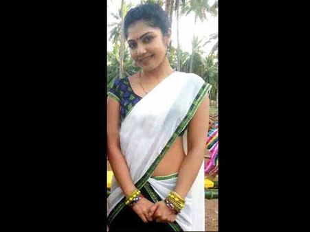 ‘గోవిందుడు అందరివాడేలే’లో కమిలిని గెటప్(ఫొటో)