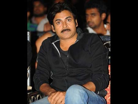 పవన్ అడగలేదు...కేవలం రూమరే