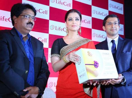 ఐశ్వర్యరాయ్ హాట్ లుక్, ఒక మంచి పని కోసం... (ఫోటోలు)