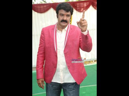 బాలయ్య @ 40 ఇయర్స్ ఇండస్ట్రీ (ఫోటో ఫీచర్)