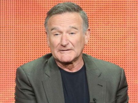 హాలీవుడ్ హీరో రాబిన్ విలియమ్స్ ఆత్మహత్య.