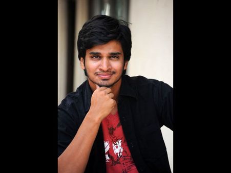 'ఐస్‌ బకెట్‌ ఛాలెంజ్‌' లో కలర్స్ స్వాతి (వీడియో)