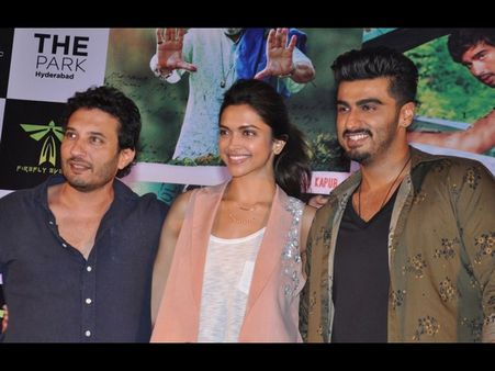 మహేష్ అంటే ఇష్టం: దీపిక, అర్జున్‌తో సందడి(పిక్చర్స్)