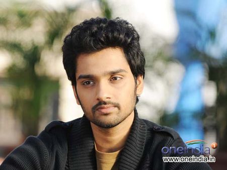 ‘చక్కిలి గింత’ పెడతాడంట