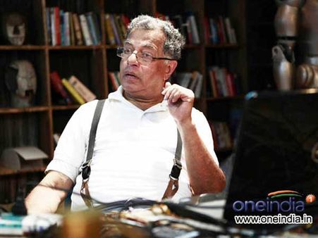 కోర్టుకు హాజరైన గిరీష్‌ కర్నాడ్‌