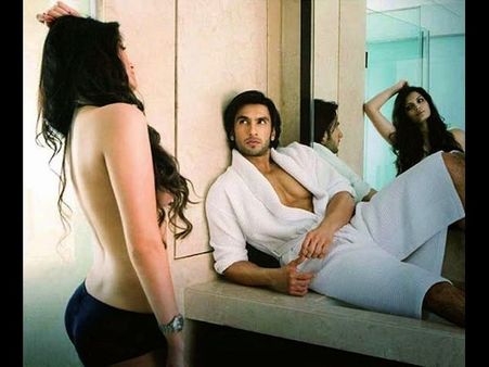 ఆ కంపెనీ కండోమ్ వాడటం వల్లే...ఆ హీరో ఇలా! (ఫోటోస్)