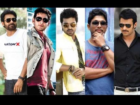 తుఫాన్: కొందరు స్టార్సే అండగా..మిగతా వాళ్లెక్కడ?