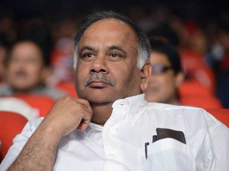 దొరకడు....అలాంటిదేమీ లేదంటున్న పవన్ నిర్మాత!