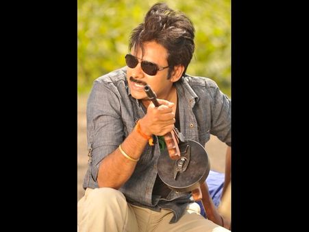 డిసెంబర్లో గబ్బర్‌సింగ్-2, హీరోయిన్ ఈవిడే (ఫోటోస్)