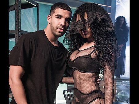 ఎక్సట్రీమ్ సెక్సీ: వీడియో షూట్ అంటూ విప్పేసింది(హాట్ ఫొటోలు)